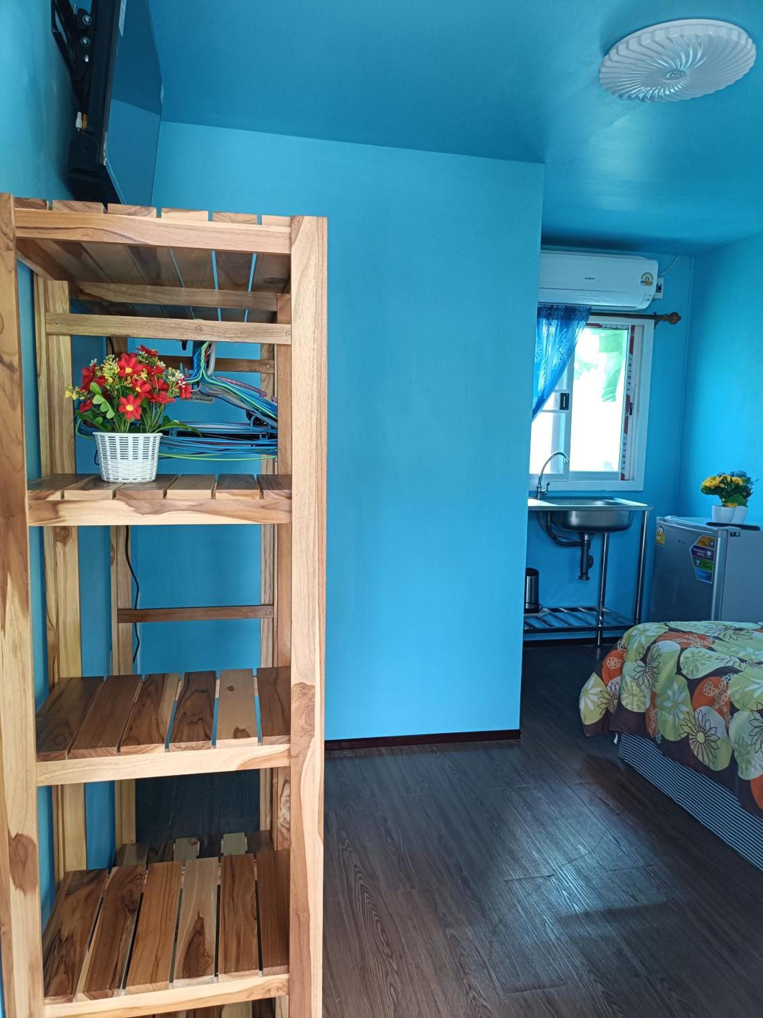 Chill Land House Hotel Bãi biển Bang Tao Ngoại thất bức ảnh