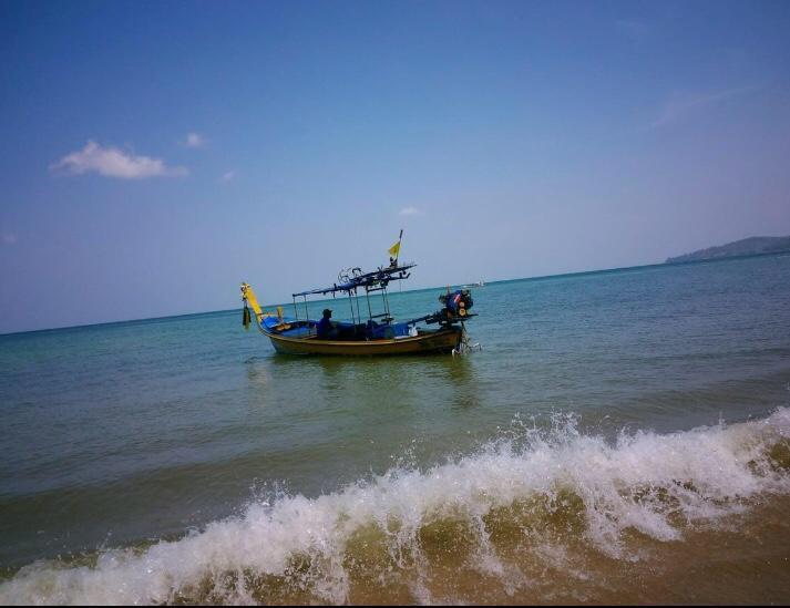 Chill Land House Hotel Bãi biển Bang Tao Ngoại thất bức ảnh
