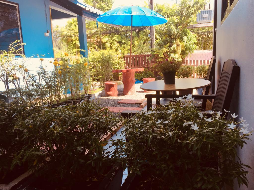 Chill Land House Hotel Bãi biển Bang Tao Ngoại thất bức ảnh