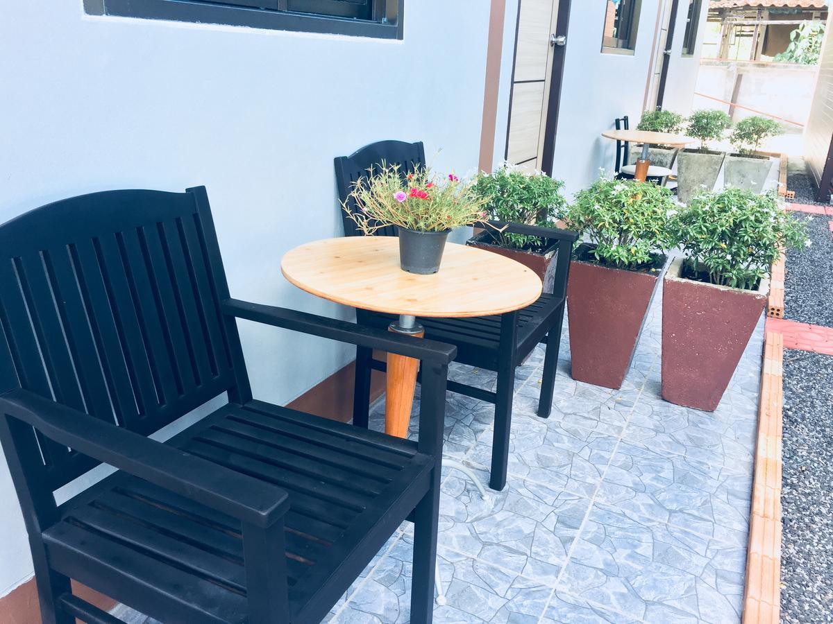 Chill Land House Hotel Bãi biển Bang Tao Ngoại thất bức ảnh