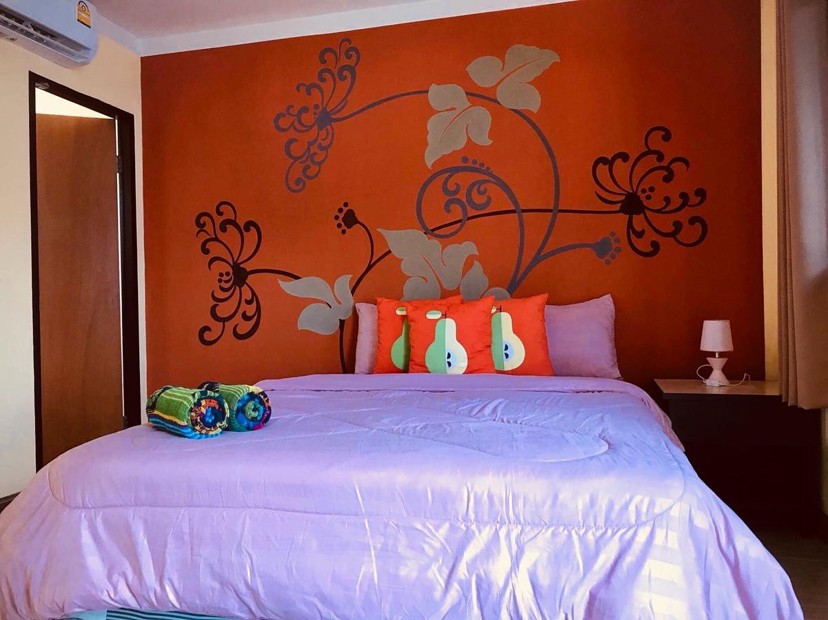 Chill Land House Hotel Bãi biển Bang Tao Ngoại thất bức ảnh