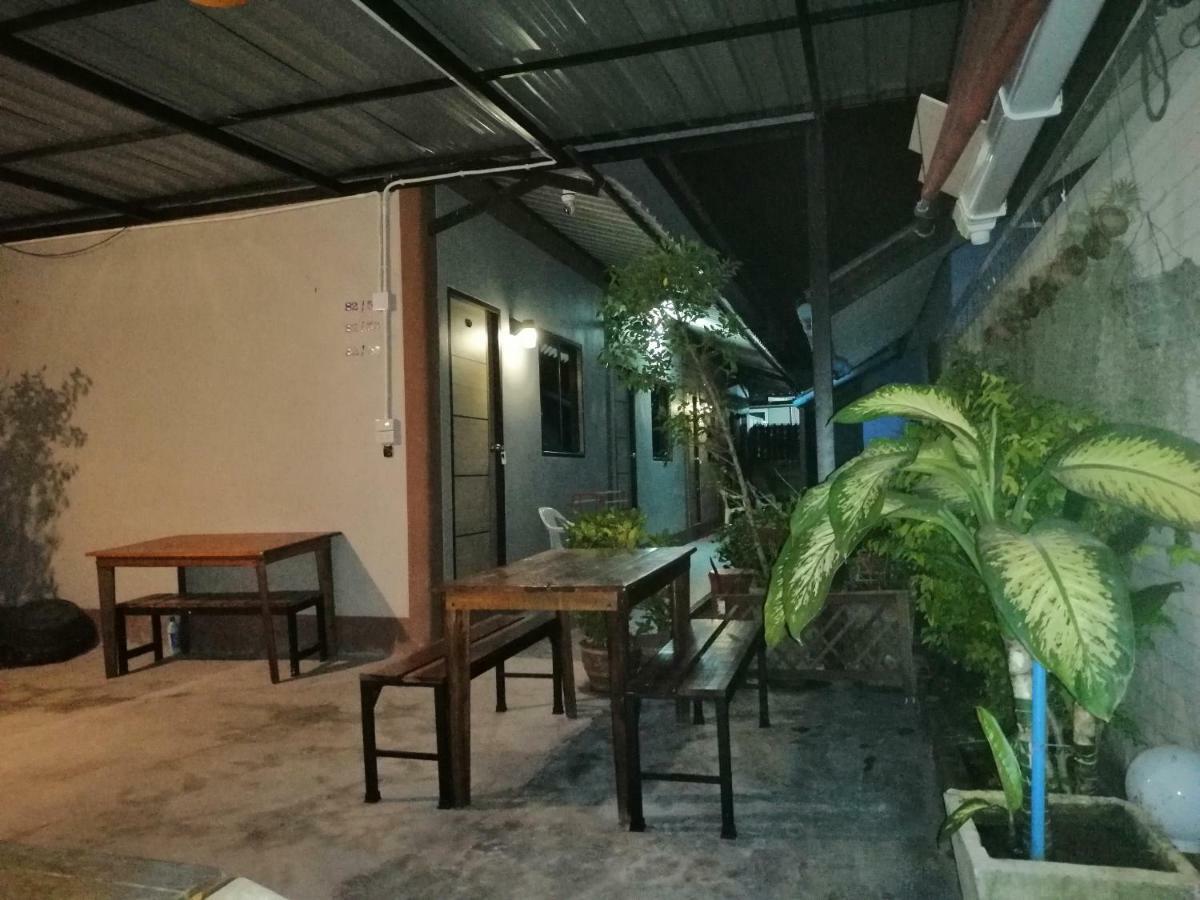 Chill Land House Hotel Bãi biển Bang Tao Ngoại thất bức ảnh